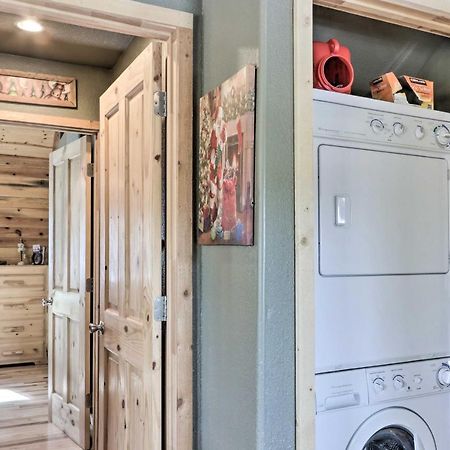 Cozy Heber-Overgaard Cabin With Fire Pit, Game Room! Exterior foto